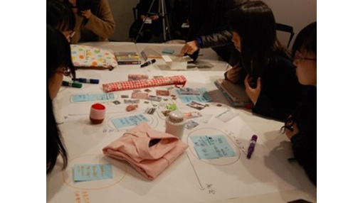 高校生とつくる展覧会「ぷるぷる不発弾」